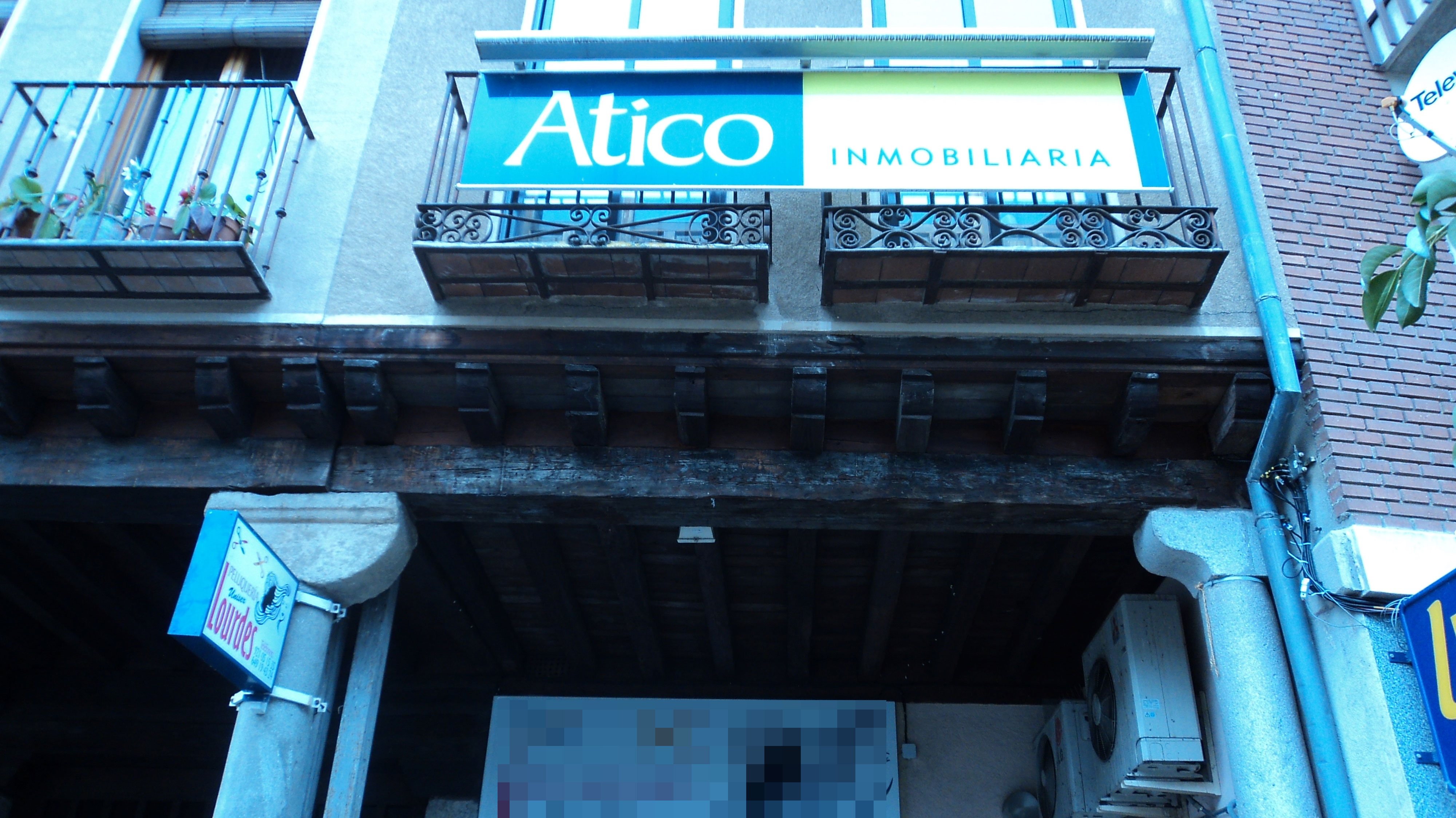 Foto de la fachada de atico inmobiliaria segovia